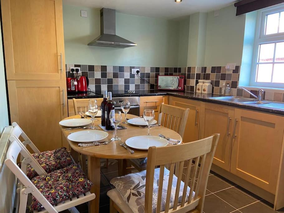 Fryers Cottage, Seamer, 3 Bed Cottage Sleeps 5 People Экстерьер фото